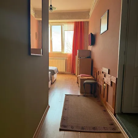 Climate Guest house 2*